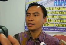 Disdukcapil : Semua KTP Elektronik Berlaku Seumur Hidup Kepala Bagian (Kabag) Kependudukan Provinsi Sultra Muh. Fadlansyah