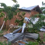 rumah_rusak_dikonsel