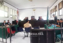 Kuasa Hukum Minta Majelis Hakim Bebaskan Aswad Sulaiman Kuasa Hukum Minta Majelis Hakim Bebaskan Aswad Sulaiman