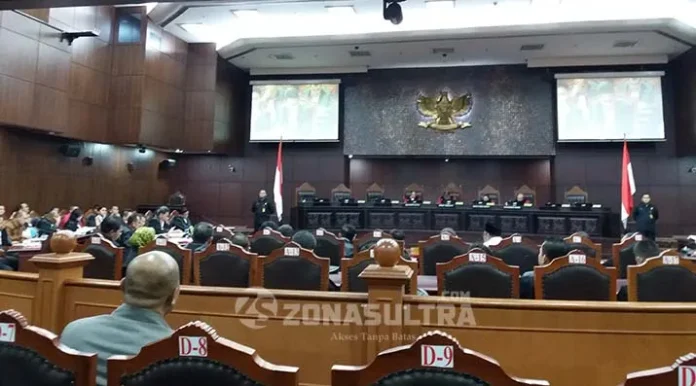Sidang Pendahuluan di MK, Kuasa Hukum Rasak-Haris Sampaikan Penggelembungan Suara