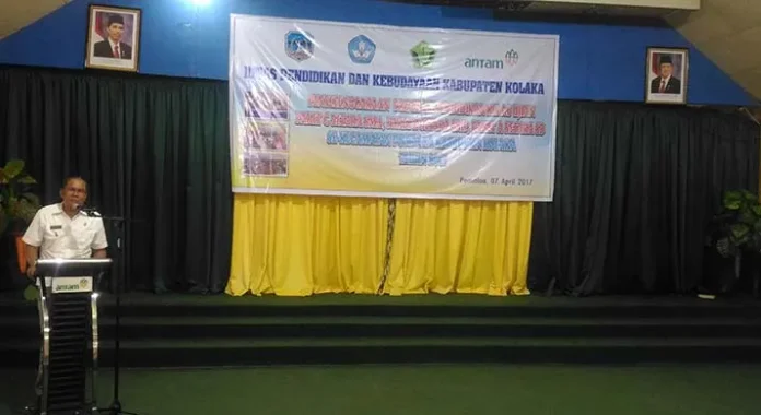 PT Antam UBPN Sultra Bantu Selenggarakan Ujian Paket A, B dan C di Pomalaa