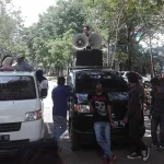 Puluhan Pedagang Pasar Wuawua Demo Tuntut Pembongkaran Pasar Swasta di Eks Pasar Panjang Puluhan Pedagang Pasar Wuawua Demo Tuntut Pembongkaran Pasar Swasta di Eks Pasar Panjang