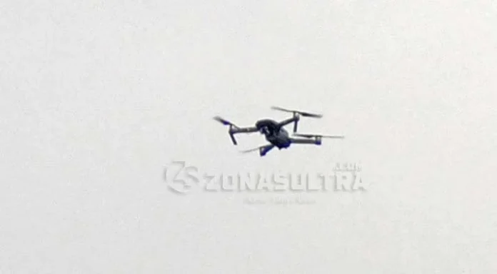 Ulah Jail Pengguna Drone dalam Atraksi Pesawat Sukhoi yang Buat Repot Pihak Keamanan