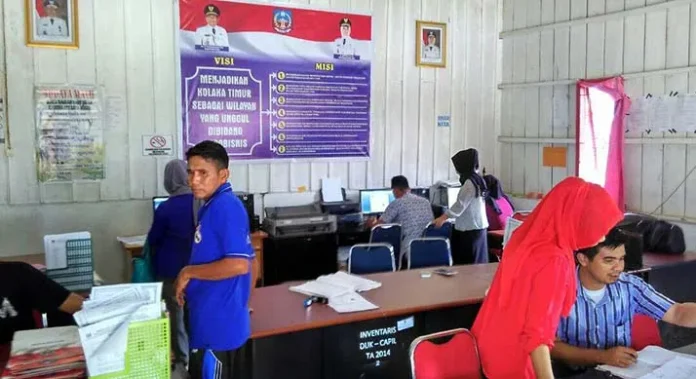 ektp_koltim Gangguan Koneksi, Capil Koltim Belum Dapat Cetak KTP Elektronik