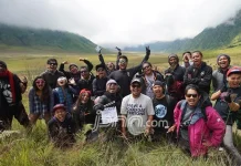 Endank Soekamti Promosi Eksotisme Bromo Lewat Film “VlogFest 2016” Endank Soekamti Promosi Eksotisme Bromo Lewat Film "VlogFest 2016"