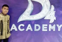 VIDEO : Fildan Pamitan Kepada Ibunda dan Walikota Baubau Kontestan Dangdut Academi (DA) Indosiar Fildan Rahayu. (Istimewa)