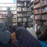 Semangat Literasi Kendari di Malam Puncak Hari Buku Sedunia Semangat Literasi Kendari di Malam Puncak Hari Buku Sedunia