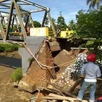 jembatan_runtuh_kolaka_lagi