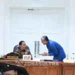 Pertemuan Jokowi – Nur Alam Bahas Prioritas Proyek Strategis Nasional di Sultra Pertemuan Jokowi - Nur Alam Bahas Prioritas Proyek Strategis Nasional di Sultra