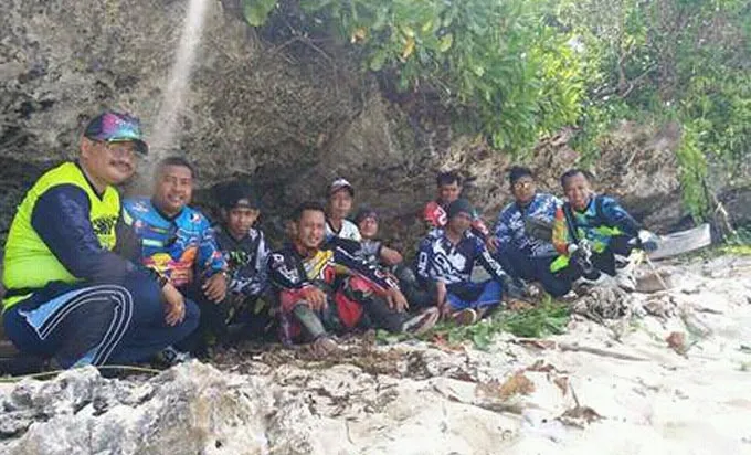komunitas_motor Aksi Sosial Komunitas Trail di Butur Gaet Mantan Wakil Bupati
