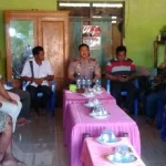 Konflik Nelayan di Moramo, Kapolres Konsel Turun Langsung Dengar Tuntutan Warga Konflik Nelayan di Moramo, Kapolres Konsel Turun Langsung Dengar Tuntutan Warga