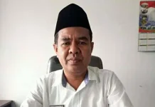 Pemda Mubar Tetapkan Lokasi Sholat Ied di Lapangan Guali Kepala Dinas Pendidikan Kabupaten Muna Barat (Mubar) LM.Husein Tali