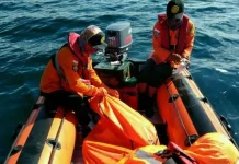 Nelayan Yang Hilang di Konsel Ditemukan Meninggal Dunia Nelayan Yang Hilang di Konsel Ditemukan Meninggal Dunia