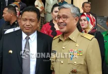 Nur Alam Persilahkan Bupati Muna Coba-coba Maju Pilgub Nur Alam Persilahkan Bupati Muna Coba-coba Maju Pilgub