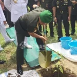 Nur Alam : Renovasi Gedung Korem Merupakan Persembahan Entri Point di HUT Sultra Kasad Jenderal TNI Mulyono Resmikan Gedung Baru Korem 143/HO
