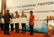 USN Kolaka Raih Juara Terbaik II Lomba Protokol Kampus Nasional USN Kolaka Raih Juara Terbaik II Lomba Protokol Kampus Nasional