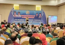 Nur Alam Minta BKD Kembalikan Kepala Sekolah ke “Habitatnya” Nur Alam Minta BKD Kembalikan Kepala Sekolah ke "Habitatnya"