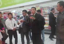 DPRD Sultra Ingatkan BPOM Tidak “Main Mata” Dengan Hypermart Kendari DPRD Sultra Ingatkan BPOM Tidak "Main Mata" Dengan Hypermart Kendari