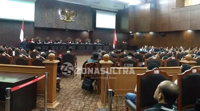 Amar Putusan MK, Tolak Permohonan Faisal Hasniwati