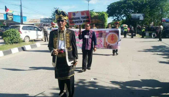 Karnaval Tenun, Pemkab Muna Jadikan Gua Liangkabori Simbol Masyarakat Muna