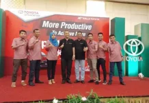 Total Transaksi Partshop Gathering Toyota Kalla 2017 Capai Rp 5,7 Miliar Total Transaksi Partshop Gathering Toyota Kalla 2017 Capai Rp 5,7 Miliar