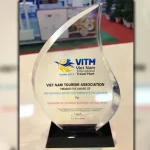 Lagi, Kemenpar Raih The National Booth With Impressive Decoration Award di VITM 2017 Lagi, Kemenpar Raih The National Booth With Impressive Decoration Award di VITM 2017