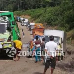 Hujan Deras, Akses Jalan Menuju Ibu Kota Konut Nyaris Lumpuh Hujan Deras, Akses Jalan Menuju Ibu Kota Konut Nyaris Lumpuh