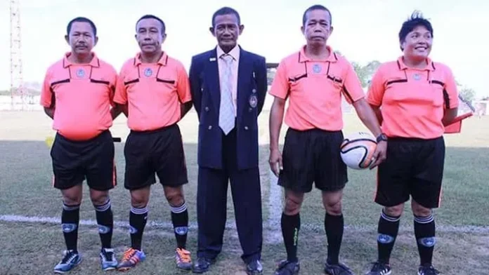 Mengenal Samkarya Nugraha, Wasit Sepakbola Wanita Pertama di Indonesia Timur