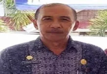 Ratusan Guru Honor di Konawe Terima Insentif Daerah Kepala Dinas Pendidikan Konawe, Jumrin Pagara