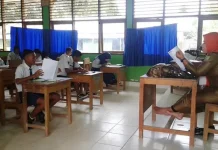 23 Siswa SMPN 1 Molawe Terancam Tidak Lulus Ujian 23 Siswa SMPN 1 Molawe Terancam Tidak Lulus Ujian