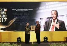 Dua Award Diborong Menpar Arief Yahya dalam Semalam Dua Award Diborong Menpar Arief Yahya dalam Semalam