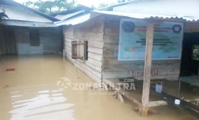 Kali Wanggu Meluap Tengah Malam, Warga Mengungsi