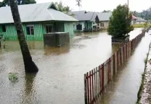 30 Rumah di Konut Terendam Banjir Setinggi Satu Meter 30 Rumah di Konut Terendam Banjir Setinggi Satu Meter