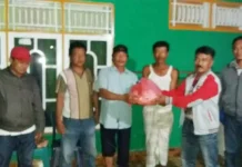 270 Jiwa Jadi Korban Bencana Banjir, Dinsos Konut Salurkan Bantuan 270 Jiwa Jadi Korban Bencana Banjir, Dinsos Konut Salurkan Bantuan