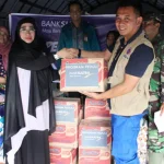 Bank Sultra Berikan Bantuan untuk Korban Banjir Sungai Wanggu Bank Sultra Berikan Bantuan untuk Korban Banjir Sungai Wanggu