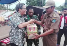 Peduli Korban Banjir, PLN Salurkan Bantuan Untuk Korban Banjir Kali Wanggu Peduli Korban Banjir, PLN Salurkan Bantuan Untuk Korban Banjir Kali Wanggu