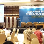 Menteri Susi Sebut Hasil Laut Indonesia Masih Banyak Dinikmati Negara Tetangga Menteri Susi Sebut Hasil Laut Indonesia Masih Banyak Dinikmati Negara Tetangga