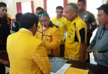 Kader Golkar : Kami Dipecat Supaya Basrim Bisa Aklamasi Kader Golkar : Kami Dipecat Supaya Basrim Bisa Aklamasi