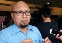 KPU RI Sebut Anggaran 1 Miliar Cukup Untuk Laksanakan PSU Bombana 7 Juni Anggota Komisi Pemilihan Umum (KPU) RI Ilham Saputra