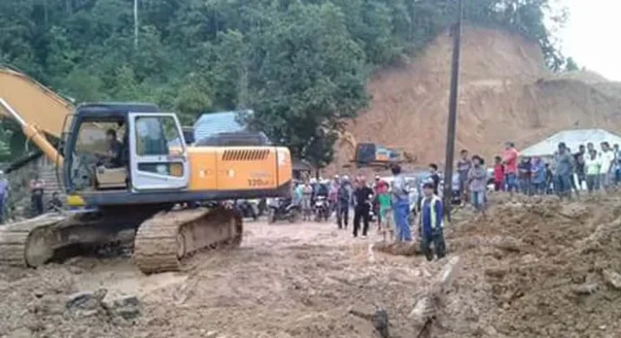 Dewan Konut Soroti Jalan Penghubung Kendari-Konut Rusak Parah