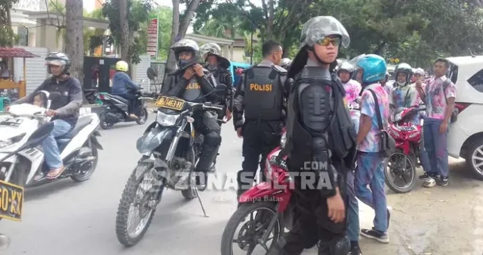 konvoi_xtm Kedapatan Konvoi, Siswa SMKN 2 Kendari Ditertibkan Polisi