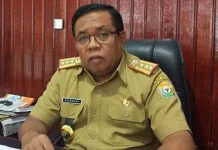 Diskominfo Sultra Rampungkan 2 Pergub Soal Keterbukaan Informasi Publik Kepala Dinas Komunikasi dan Informatika (Diskominfo) Provinsi Sultra Kusnadi