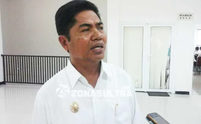 la_Bakry Pelaksana tugas (Plt) Bupati Buton La Bakry