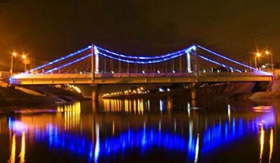 Pesona 4.700 Lampion di Festival Banjir Kanal Barat