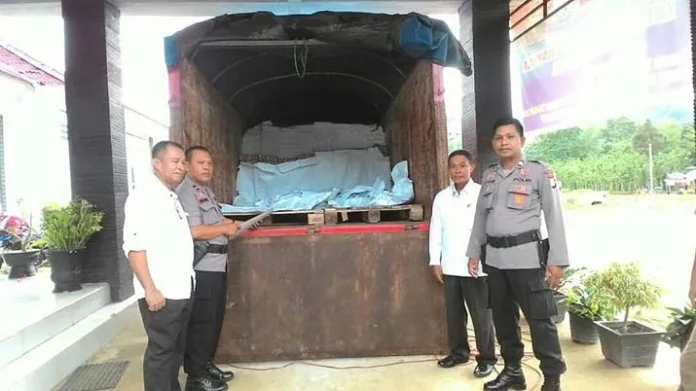 Naskah USBN SD Telah Tiba di Koltim