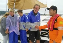 8 Jam Pencarian, Kapal Layar Milik WNA Berhasil Ditemukan 8 Jam Pencarian, Kapal Layar Milik WNA Berhasil Ditemukan