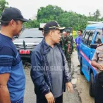 Wakil Wali Kota Kendari Tinjau Lokasi Banjir, 125 Tim Gabungan TNI/Polri dan SAR Dikerahkan Wakil Wali Kota Kendari Tinjau Lokasi Banjir, 125 Tim Gabungan TNI/Polri dan SAR Dikerahkan