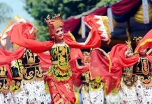 Gandrung Banyuwangi Menginspirasi Teater Garasi Pentas di TMI Seni tradisi asal Banyuwangi