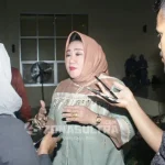 Tina Nur Alam Tentukan Sikap Maju Dipilgub Usai Lebaran Tina Nur Alam Tentukan Sikap Maju Dipilgub Usai Lebaran