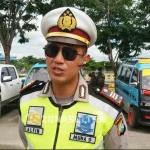 Manjakan Pemudik, Selain Bus Gratis, Polres Muna Juga Siapkan Pencukur Gratis Kasatlantas+Polres+Muna+AKP+Alfin